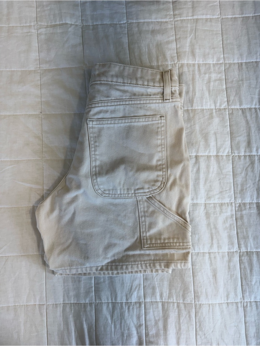 Sun•deh (Aritzia) - Cream Jean Shorts